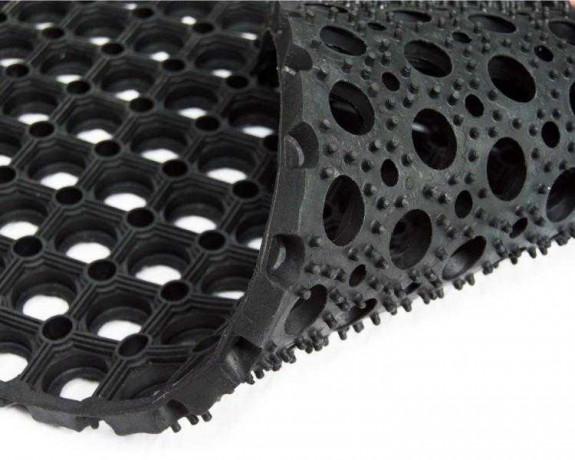 Ячеистое рулонное покрытие 16 мм