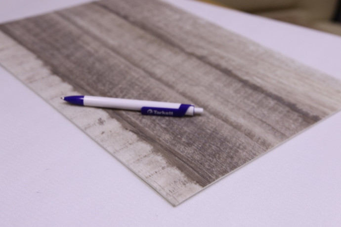 Линолеум Discovery - Batik 1 (Дисковери - Батик 1)